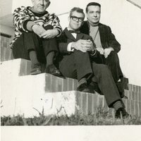 Carlos de Oliveira com José Gomes Ferreira e Augusto Abeleira, anos 60