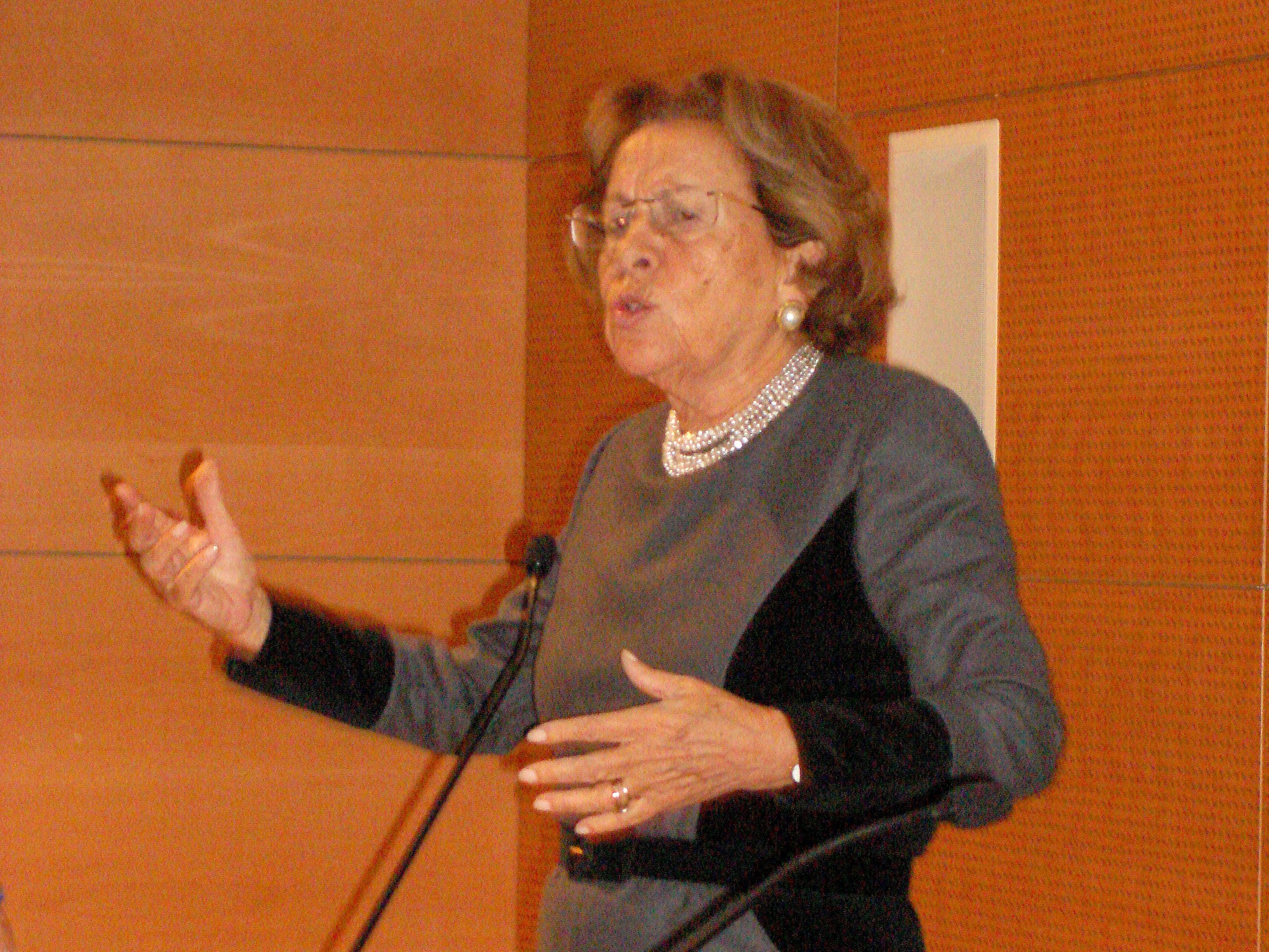 Maria Barroso